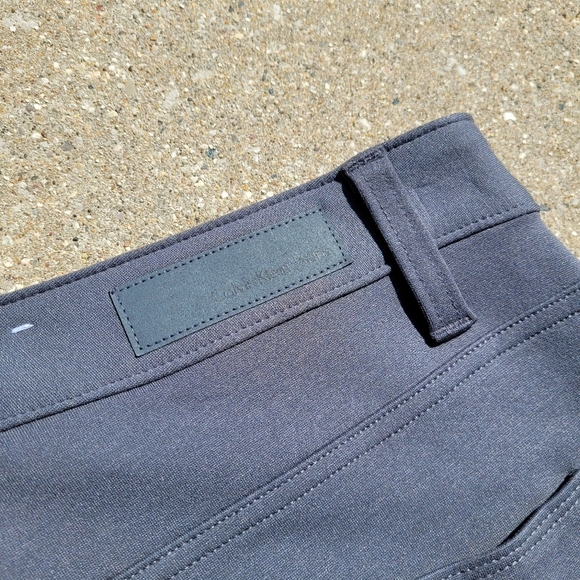 Gray Calvin Klein skinny stretch pants size 10 - Picture 6 of 6